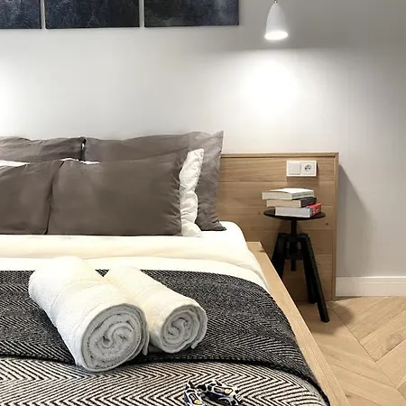 Apartamento Mycherry - Old Town - Wiezienna 21c Breslavia